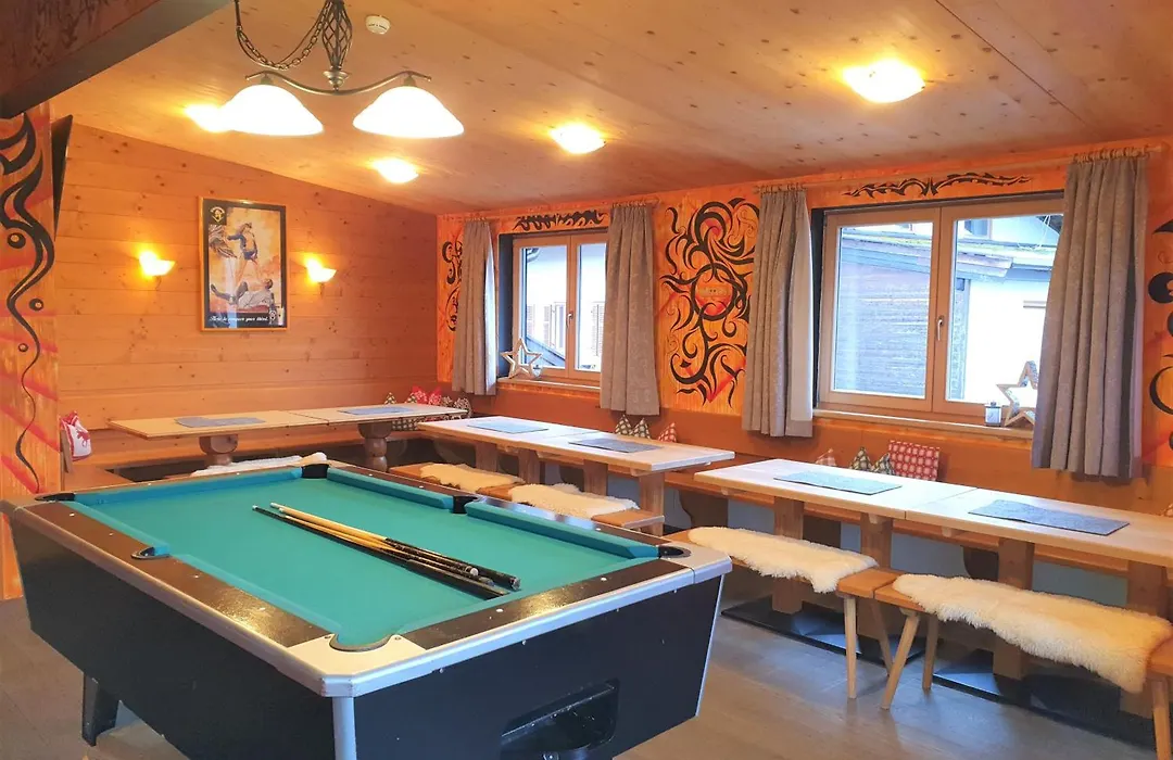Alpking Hostel-1